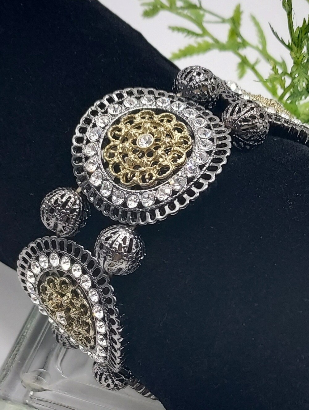 Vintage-Inspired Gunmetal and Gold Crystal Stretch Bracelet NWOT